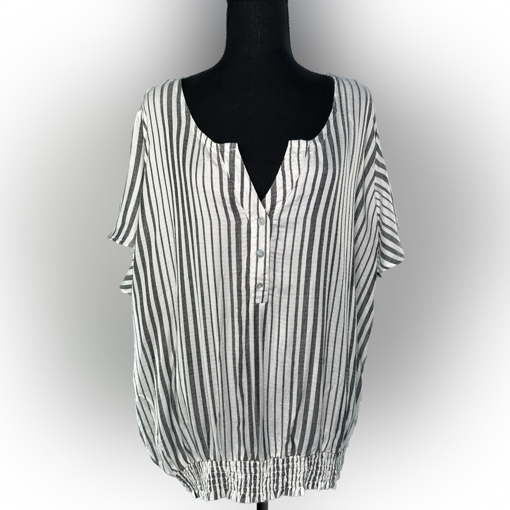 French Laundry Women's Striped gray white Blouse flutter sleeves